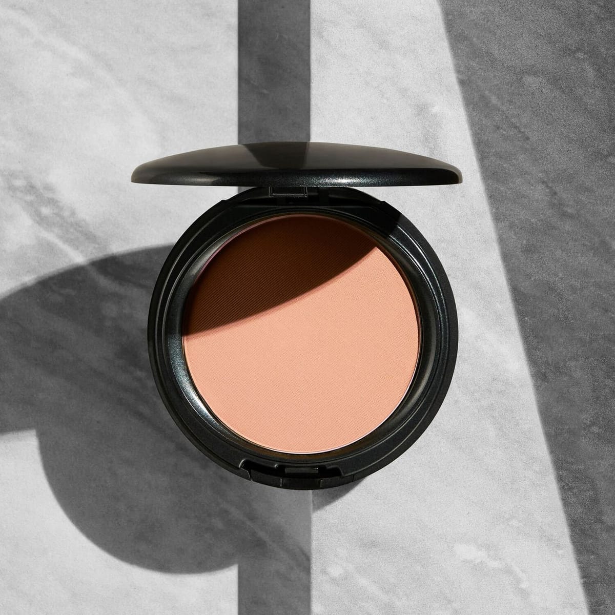 Cover FX – Pressed Mineral Foundation