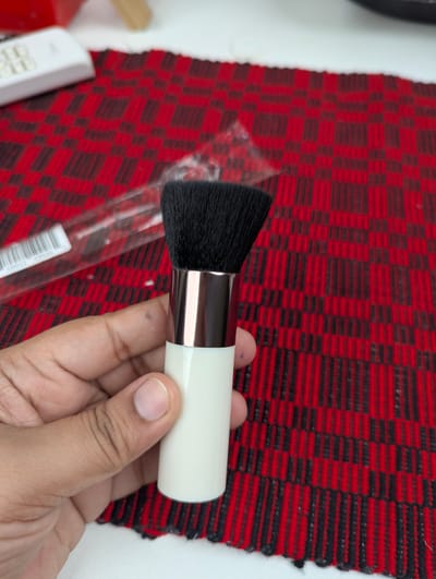 ULTA Beauty – Kabuki Face Brush_img_1