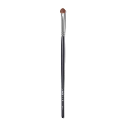 MORPHE – Medium Chisel Fluff Brush (M152)_img_0