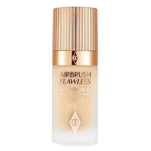 Charlotte Tilbury - Airbrush Flawless Foundation Stays All Day and Night - Shade 6