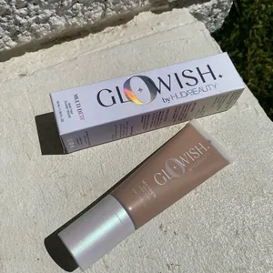 Huda Beauty - Glowish Multi Dew Skin Tint - Shade 6