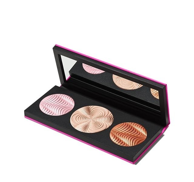 M·A·C Cosmetics - Step Bright Up Extra Dimension Skinfinish Palette: Light