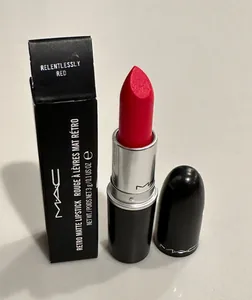 M·A·C Cosmetics - Retro Matte Lipstick - Shade 2