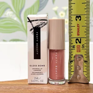 Fenty Beauty - Gloss Bomb Universal Lip Luminizer - Beautifly Bangladesh
