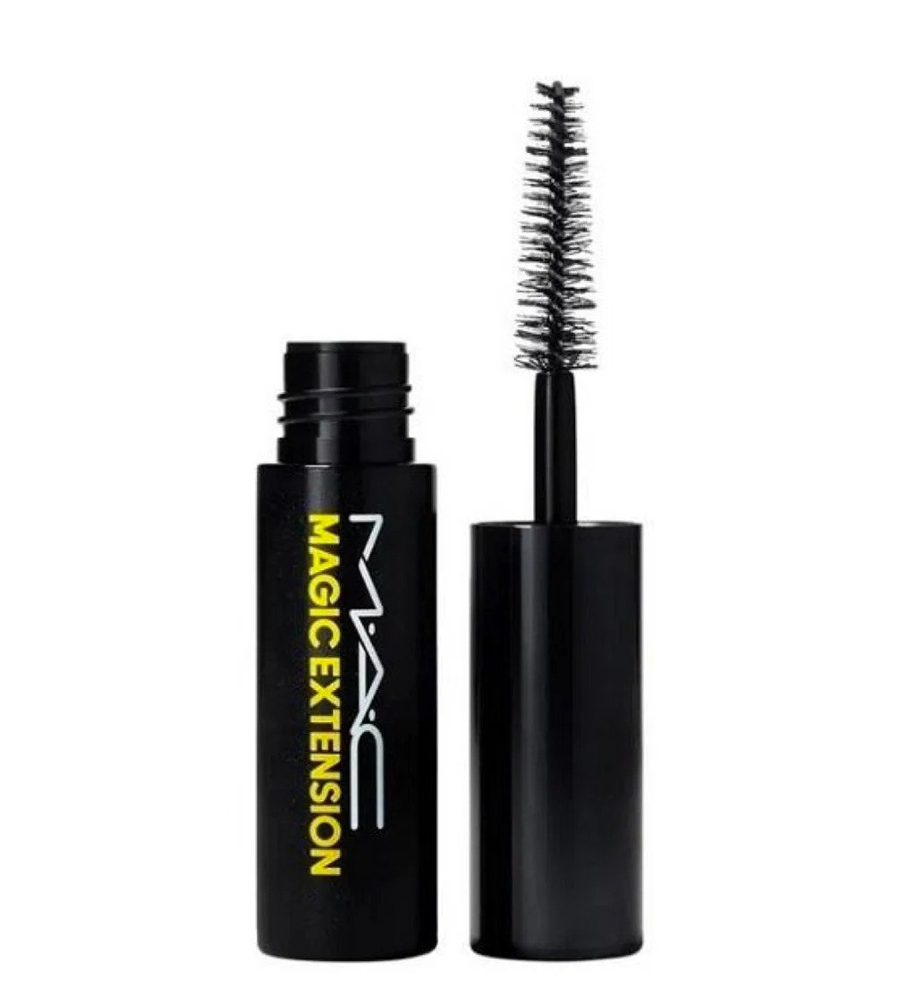 M·A·C Cosmetics - Magic Extension Mascara