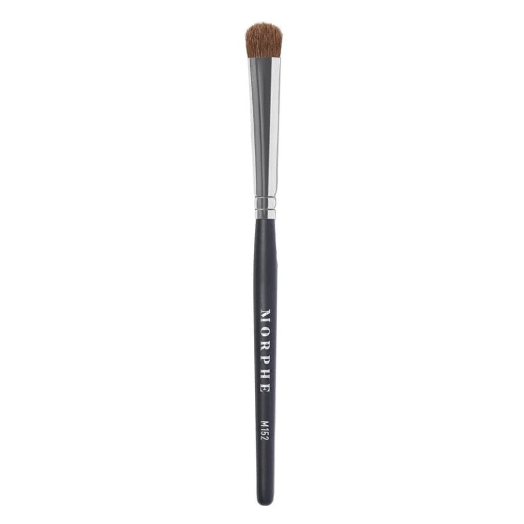Morphe - Medium Chisel Fluff Brush M152