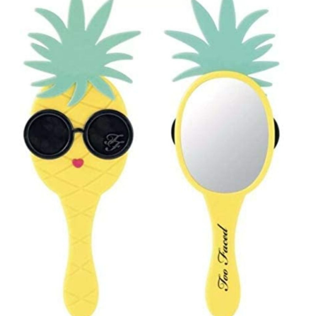Too Faced - Lookin Fine Apple Limited Edition Hand Mirror