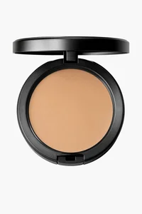 M·A·C Cosmetics - Studio Fix Powder plus foundation - Shade 4
